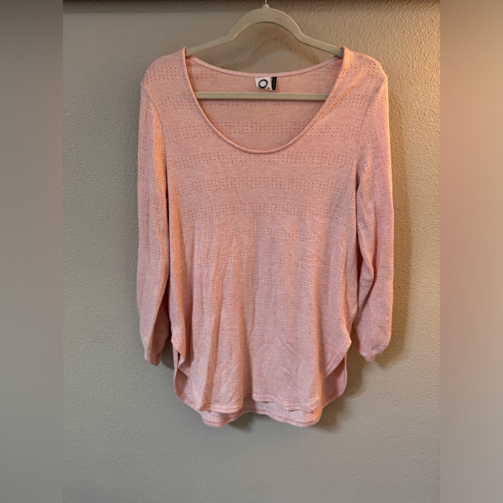 Anthropologie Akemi Kin Womens Roll Tab Sleeve Scoop neck pullover Sweater-Small